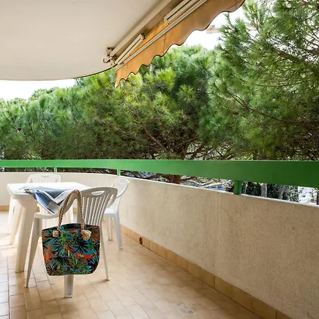 Apartment Enjoy Our In The Area In *