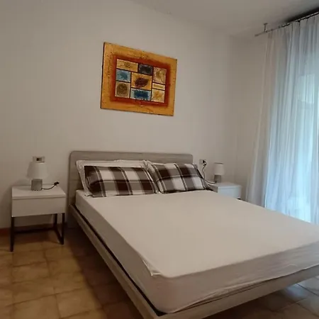 Daire Seaside Escape For Six Guests In